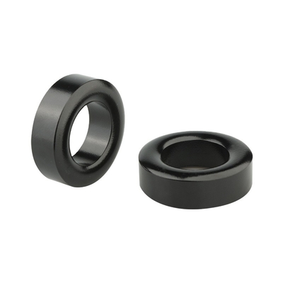 Anillos de ferrita de núcleo de hierro en polvo alrededor de cables para aplicaciones de alta temperatura